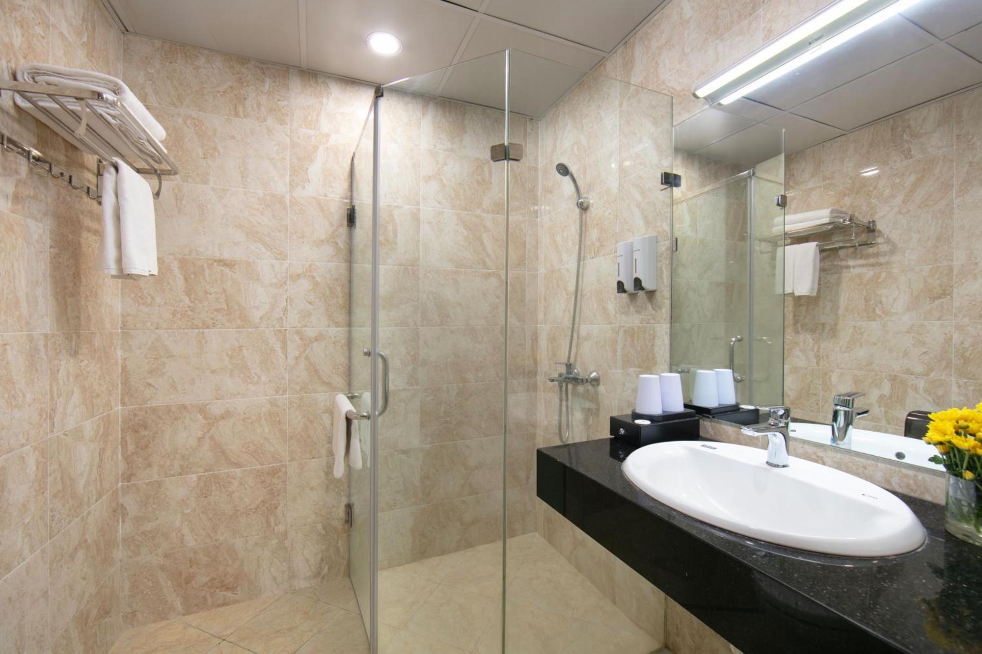 Hb Serviced Apartment - Lac Long Quan Hanoi Eksteriør billede